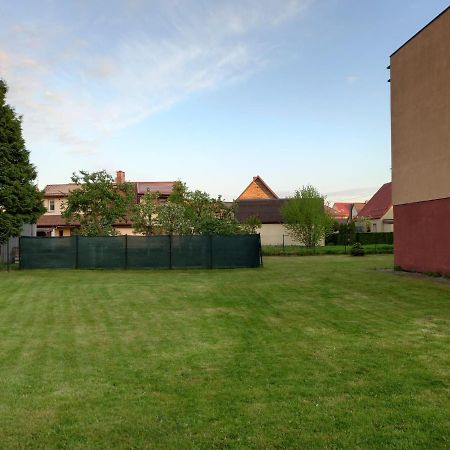 Pokoje Goscinne Anna Leba Exterior photo